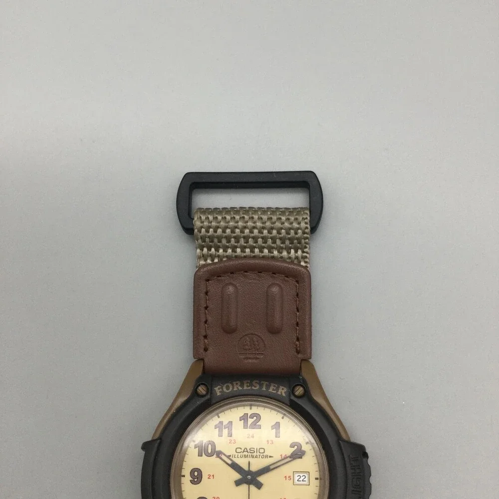 Casio Forester Mens Watch 42mm Cream Dial Illuminator 5405 FT-500W New Battery